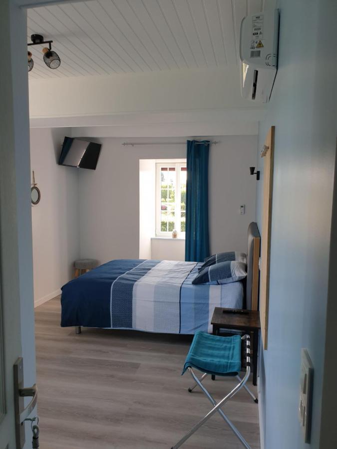 Chambres De Villee Saint-Georges-de-Grehaigne Exterior photo