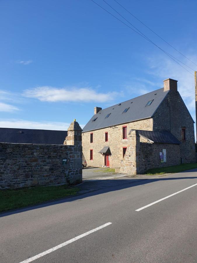 Chambres De Villee Saint-Georges-de-Grehaigne Exterior photo