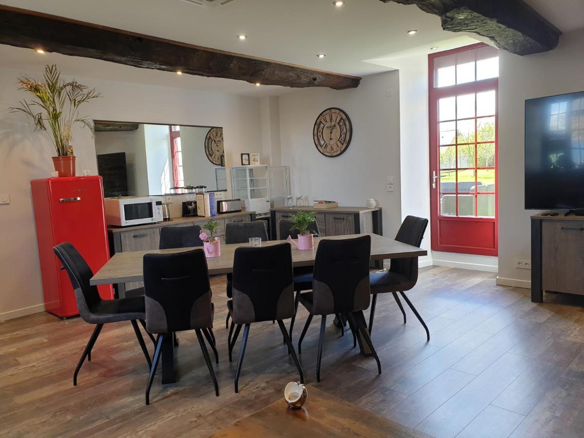 Chambres De Villee Saint-Georges-de-Grehaigne Exterior photo
